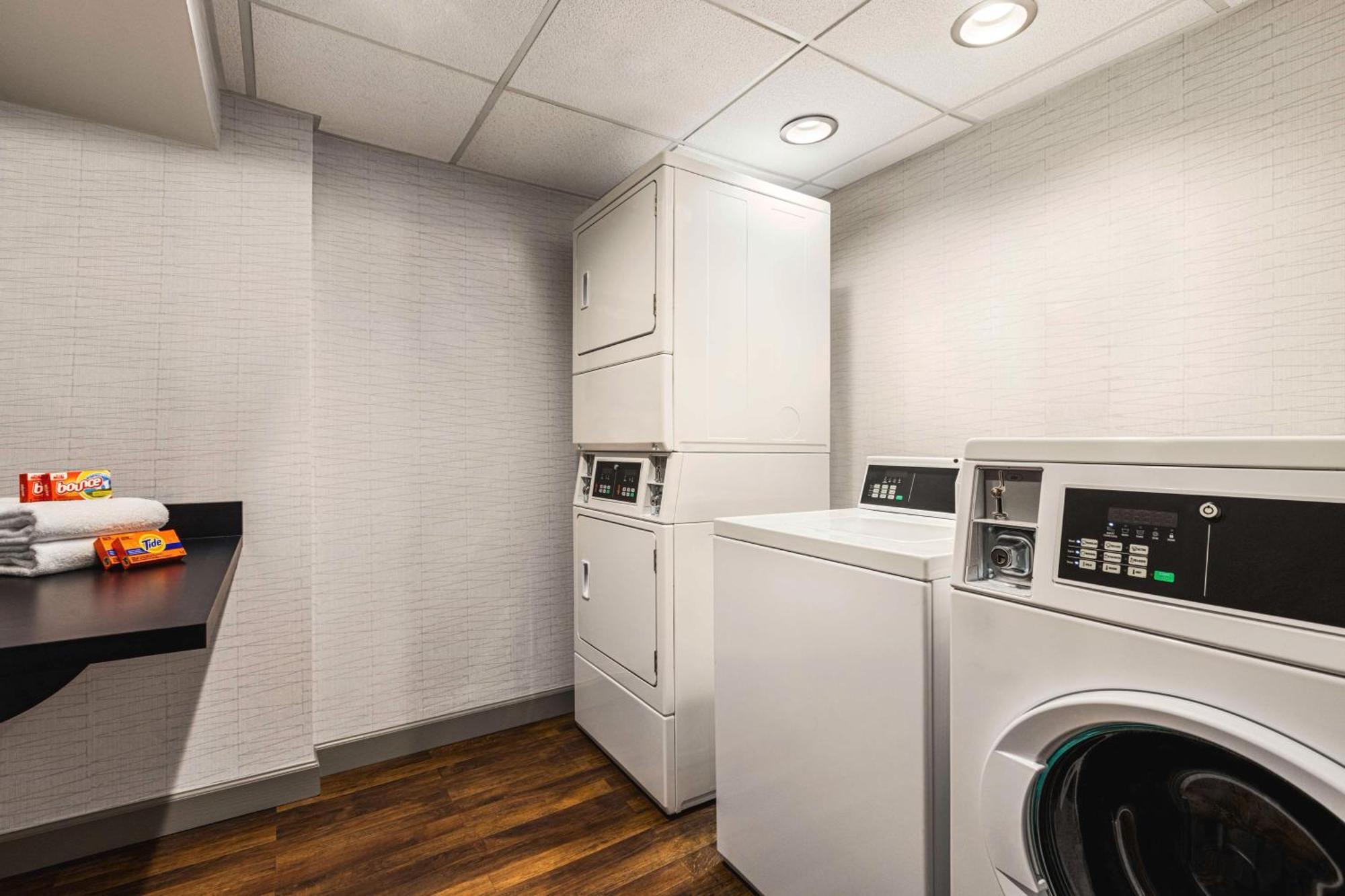 Spark By Hilton Germantown Washington Dc North Eksteriør bilde